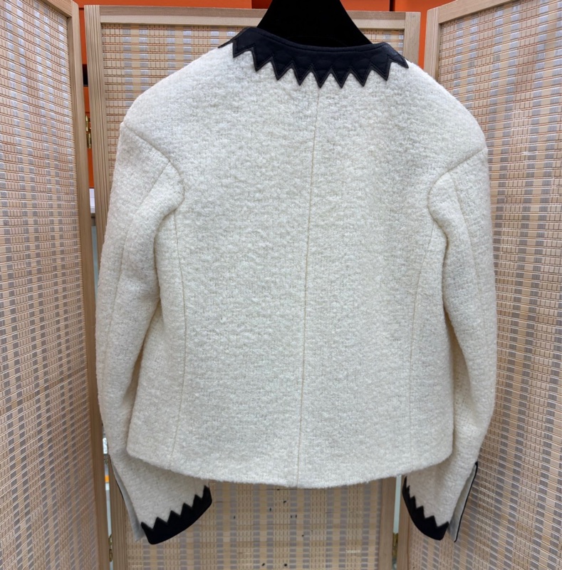 Chanel 香奈兒秀款薩爾斯堡高級手工坊系列外套。 36碼-1