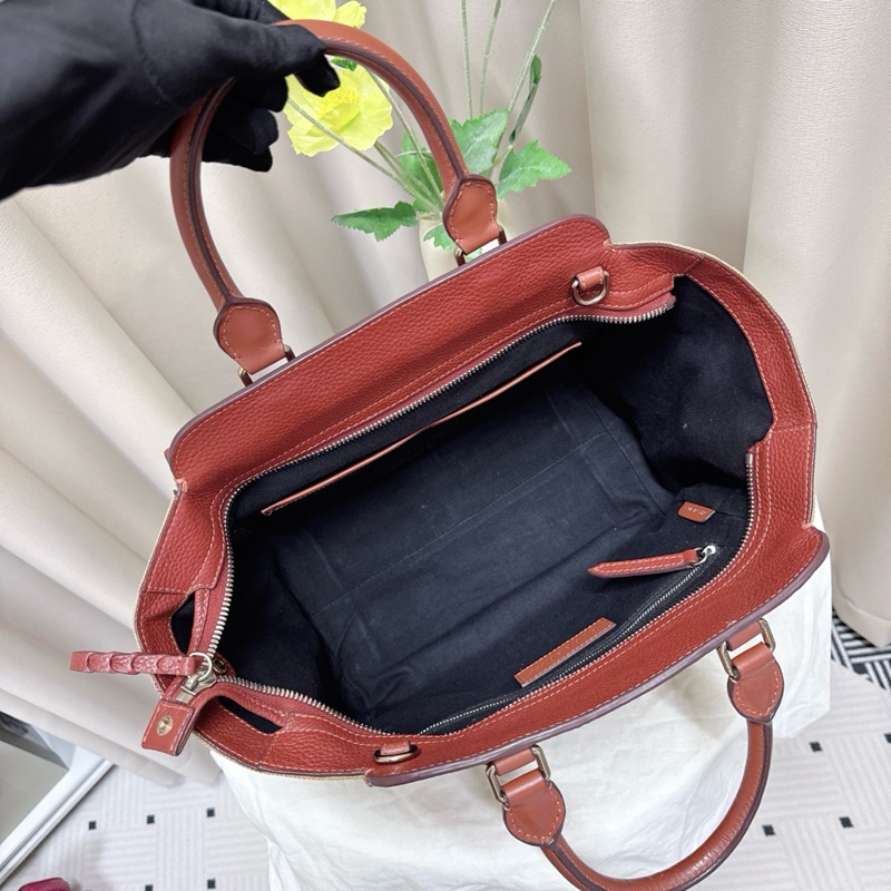 98新 Burberry巴寶莉 經典款棕色帆布拼皮 手提包 缺肩帶-5