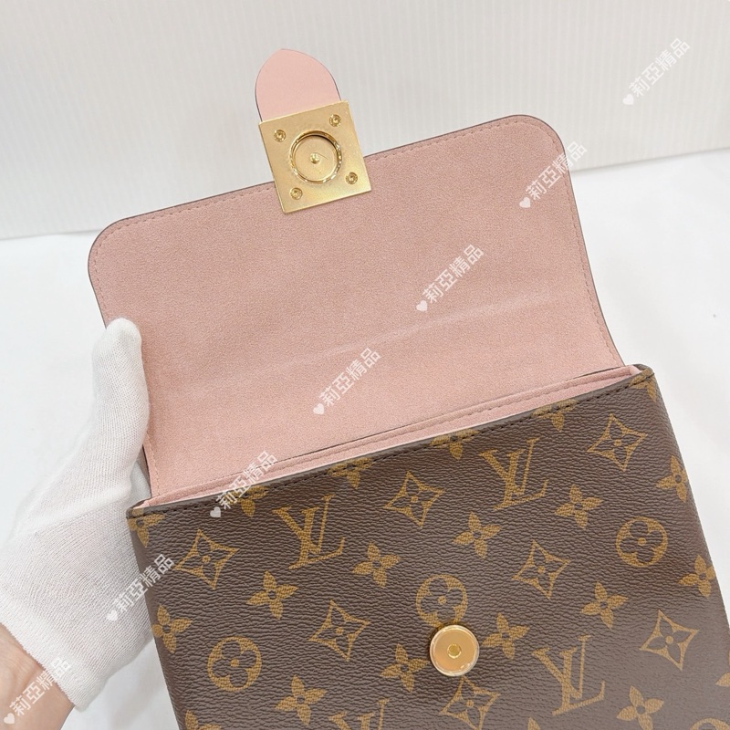 莉亞精品♡LV Locky BB粉 二手美包-11