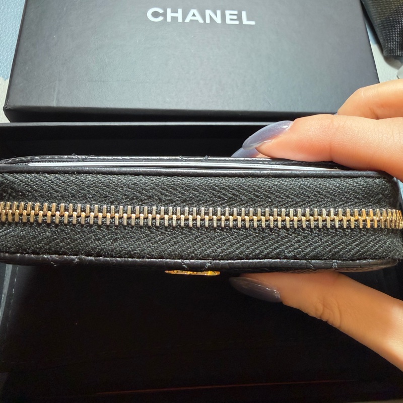 香奈兒 Chanel 三層卡夾 黑金牛皮-3