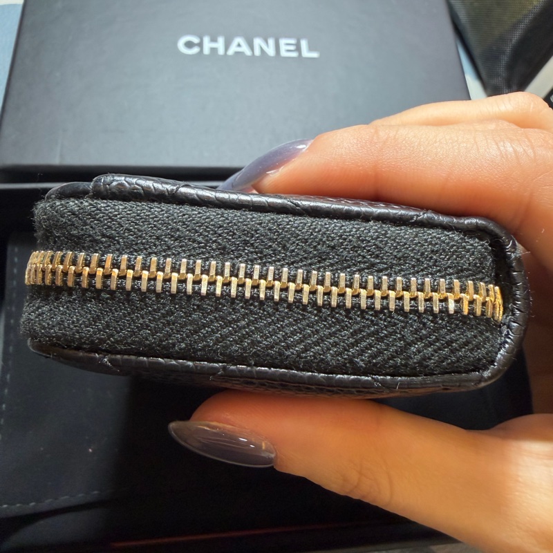 香奈兒 Chanel 三層卡夾 黑金牛皮-4