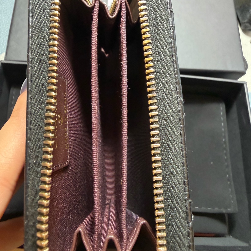 香奈兒 Chanel 三層卡夾 黑金牛皮-17