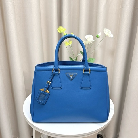 99新 Prada 藍色手提包 尺寸35*24*14cm