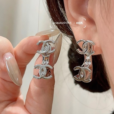 CHANEL 26S流星銀色耳環 特殊AB式🌠全新品推薦！