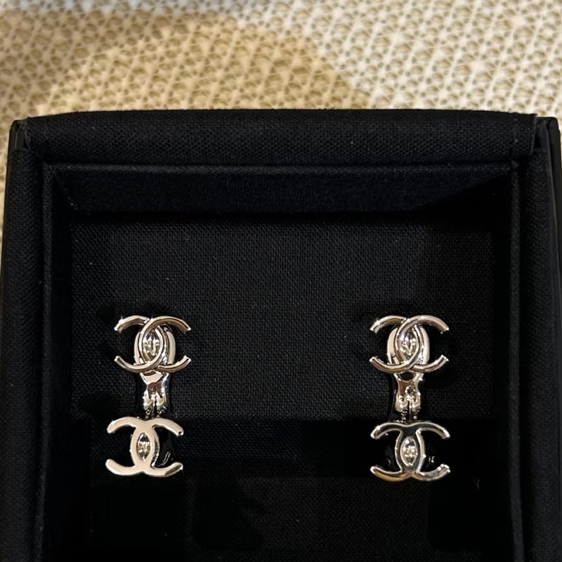 CHANEL 26S流星爆款耳環/ 一組4顆AB式🌠全新寶藏飾品⭐️-8