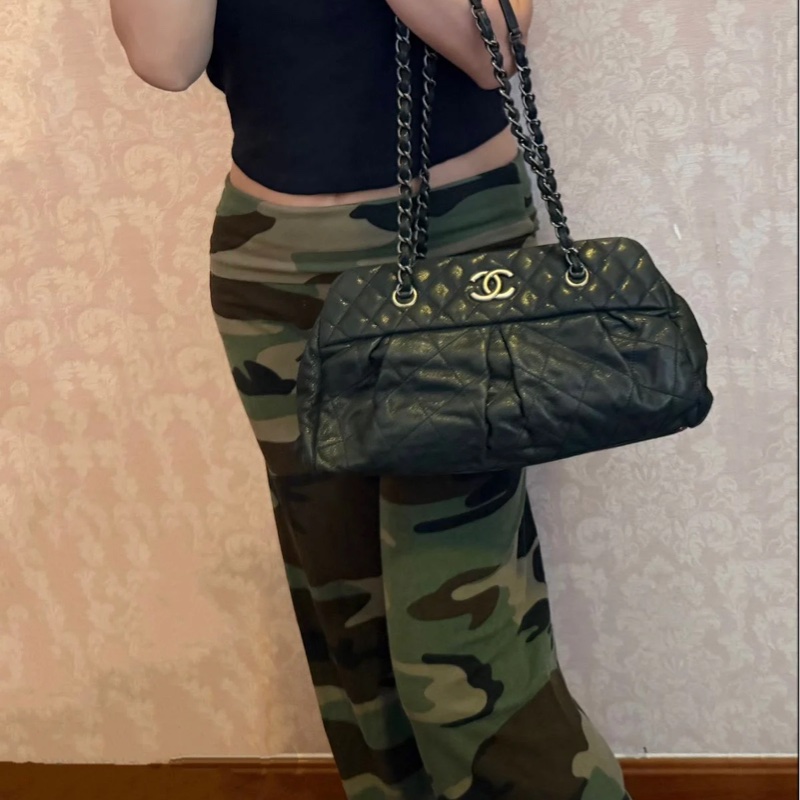 香奈兒包 鏈條包 有專櫃發票 保齡球包 肩背包 腋下包 斜背包 香奈兒 中古包 二手包 Chanel East-West chain shoulder bag with receipt-1