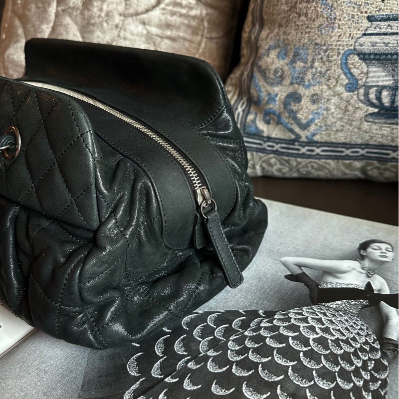 香奈兒包 鏈條包 有專櫃發票 保齡球包 肩背包 腋下包 斜背包 香奈兒 中古包 二手包 Chanel East-West chain shoulder bag with receipt-9