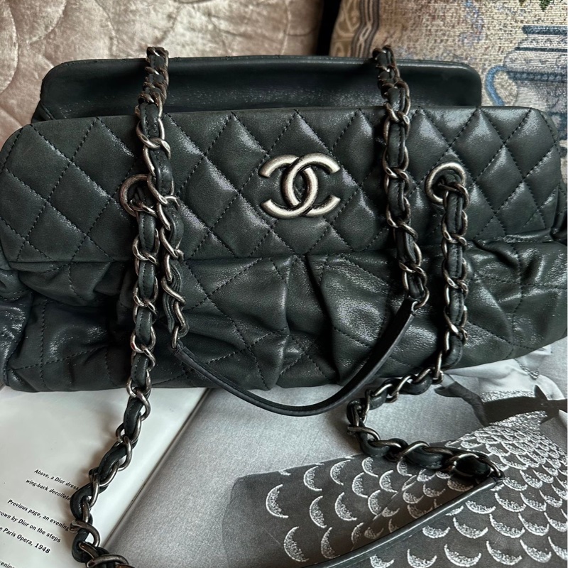香奈兒包 鏈條包 有專櫃發票 保齡球包 肩背包 腋下包 斜背包 香奈兒 中古包 二手包 Chanel East-West chain shoulder bag with receipt-16