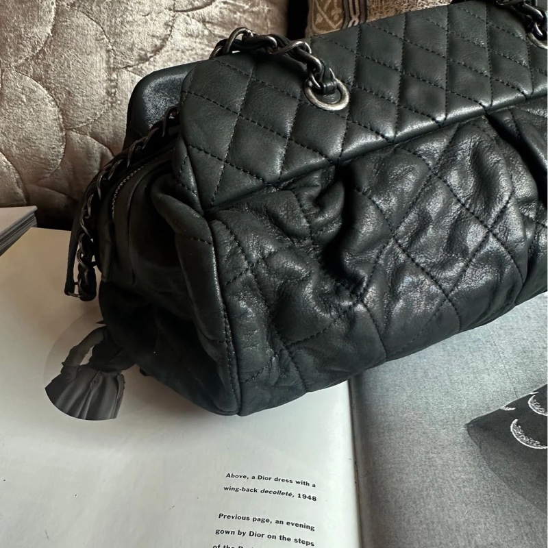 香奈兒包 鏈條包 有專櫃發票 保齡球包 肩背包 腋下包 斜背包 香奈兒 中古包 二手包 Chanel East-West chain shoulder bag with receipt-18