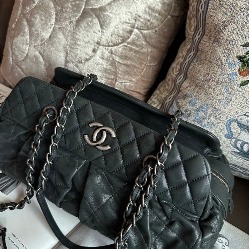 香奈兒包 鏈條包 有專櫃發票 保齡球包 肩背包 腋下包 斜背包 香奈兒 中古包 二手包 Chanel East-West chain shoulder bag with receipt-21
