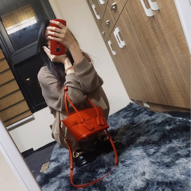 bv arco 兩用包 斜背包 手提包-1