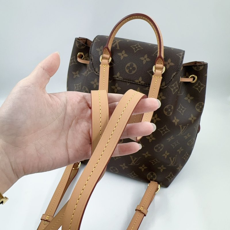 LV原花磁釦束口抽繩簍空吊牌後背包M45501-18