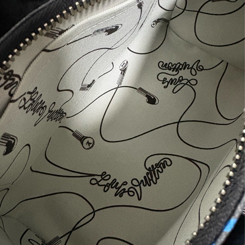 Louis Vuitton 漸層黑老花Keepall 25 單肩包 M13935-4