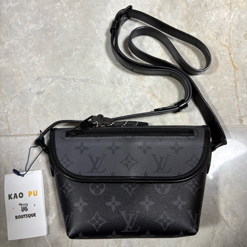 Louis Vuitton 黑老花Pulse單肩包 M12806-0