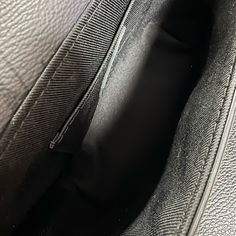 Louis Vuitton 黑老花Pulse單肩包 M12806-4