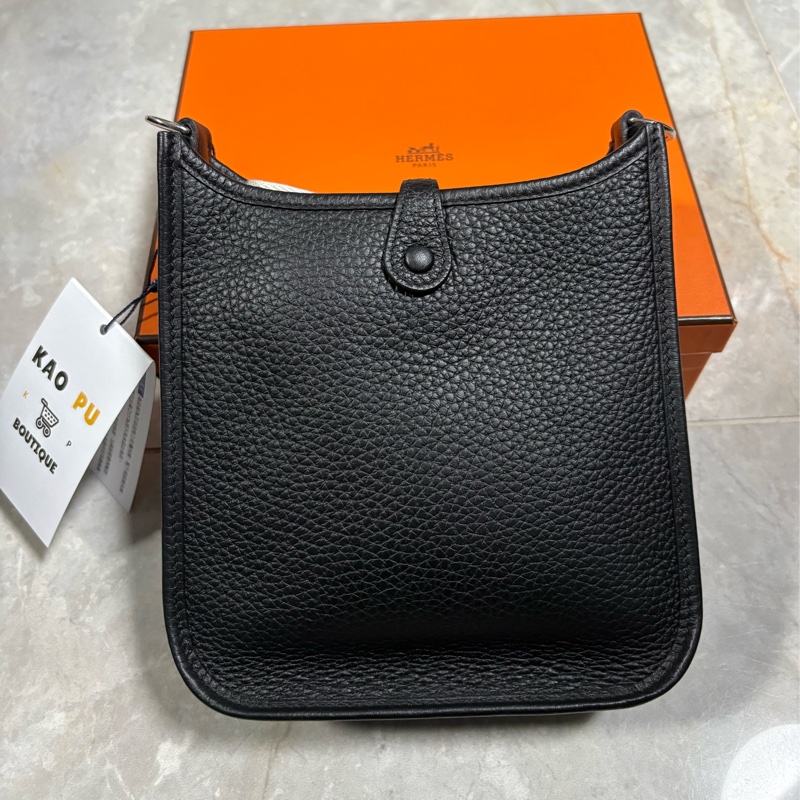 Hermes Evelyne 16 Mini黑銀-1