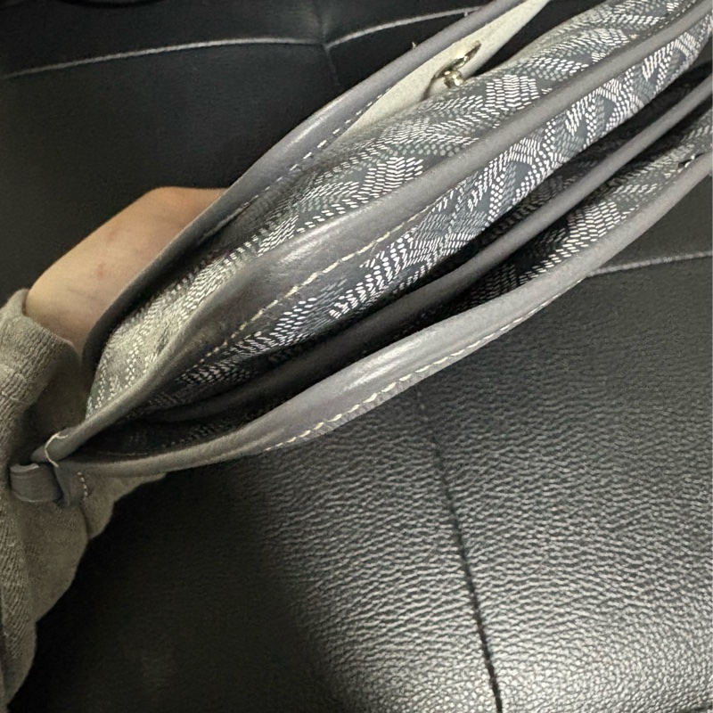 Goyard 灰色愛心限定Plumet單肩包-2