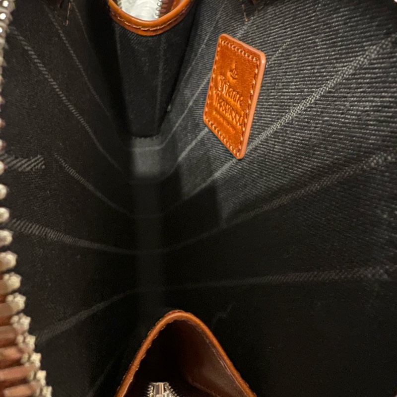 Vivienne Westwood 愛心斜背包-5