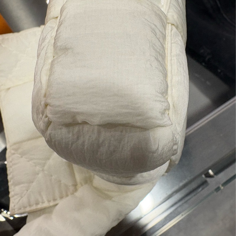 Bottega Veneta BV 枕頭白色小肩包-7