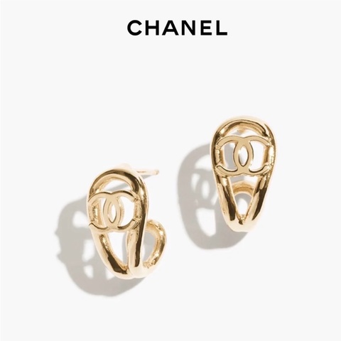 全新 香奈兒26p線條簍空耳環