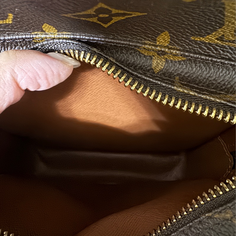 LV Vintage雙層相機包-9