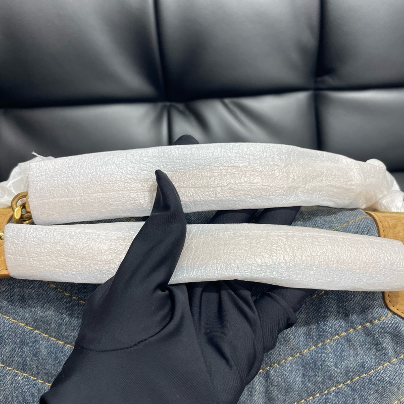 聖羅蘭｜YSL Niki牛仔麂皮中號 丹寧金扣-8