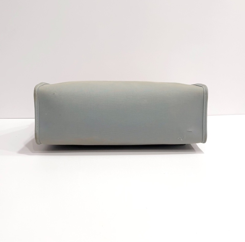 【低價撿漏❗️入門之選✨買到就是賺到❗️】Hermes 愛馬仕 霧霾藍 Herbag31 T刻 15年-5