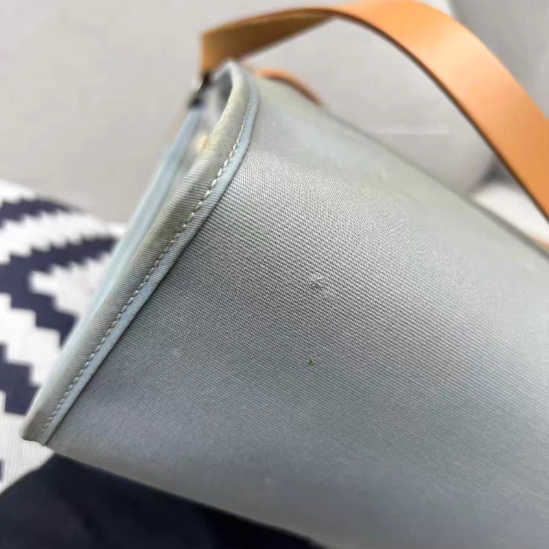 【低價撿漏❗️入門之選✨買到就是賺到❗️】Hermes 愛馬仕 霧霾藍 Herbag31 T刻 15年-10