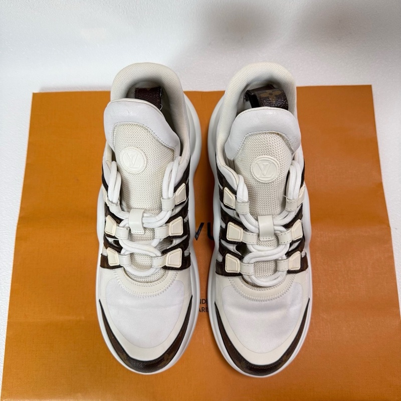 LV路易威登Archlight經典老花拱橋老爹鞋 38.5碼-1