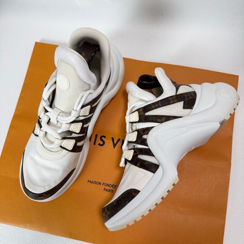 LV路易威登Archlight經典老花拱橋老爹鞋 38.5碼-6