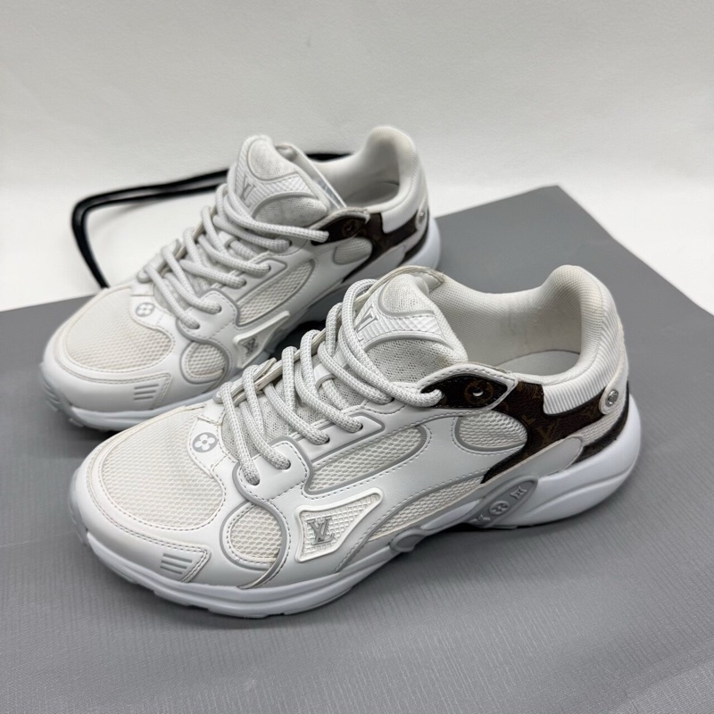 LV路易威登 Olympia 25年新款皮革白色老花運動鞋  35碼-0