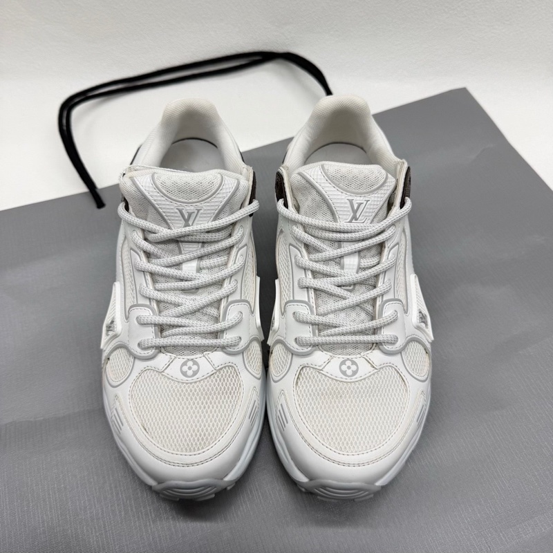 LV路易威登 Olympia 25年新款皮革白色老花運動鞋  35碼-1