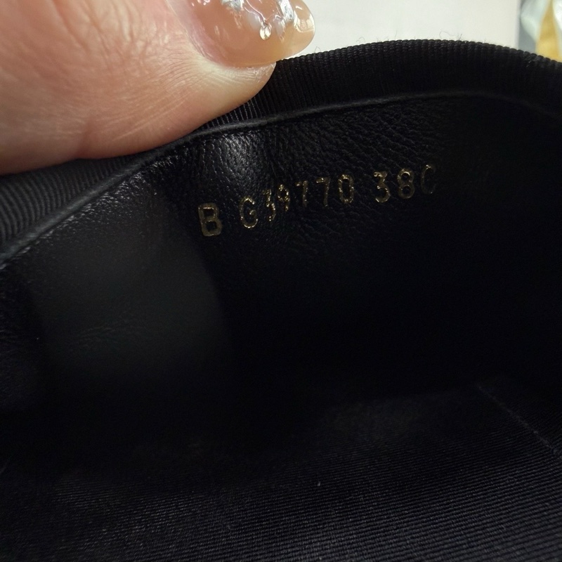 CHANEL香奈兒 黑色 皮質漁夫鞋搭配金屬logo圖案 38碼-4