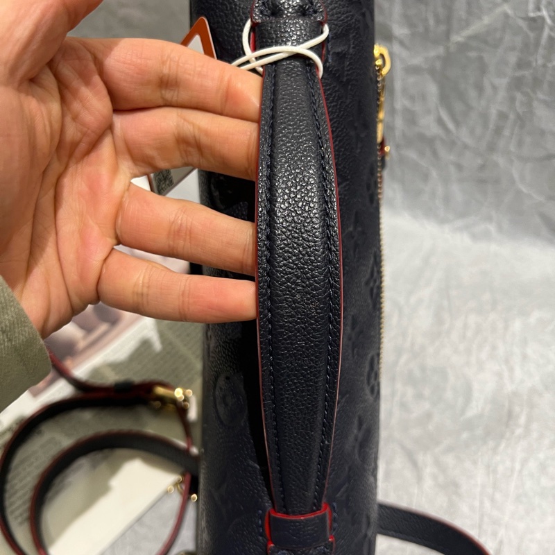 LV 路易威登 藍色牛皮 郵差包-2