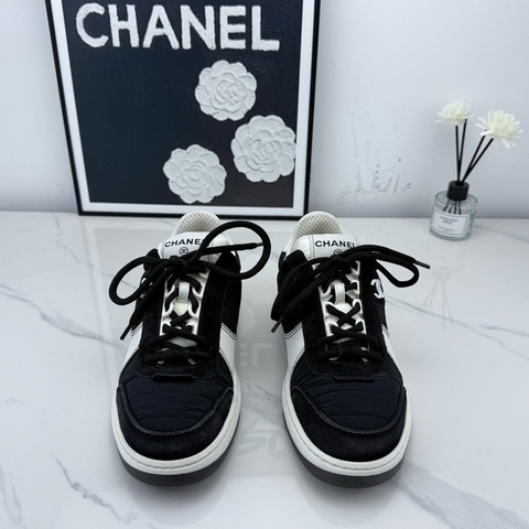 99新💗Chanel香奈兒 黑白熊貓板鞋 36.5碼