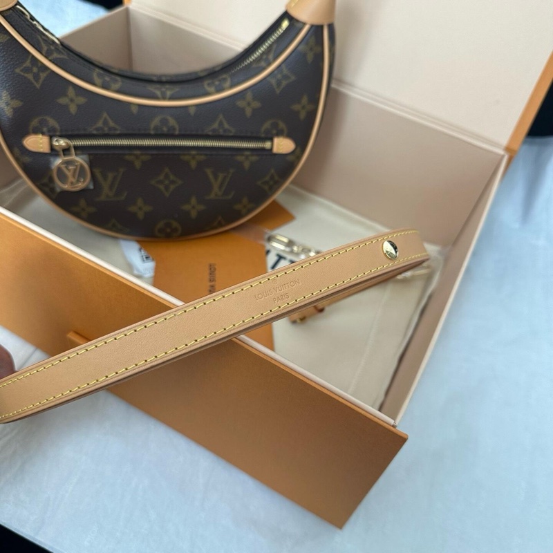 路易威登LV 老花Loop月亮包豌豆包-7