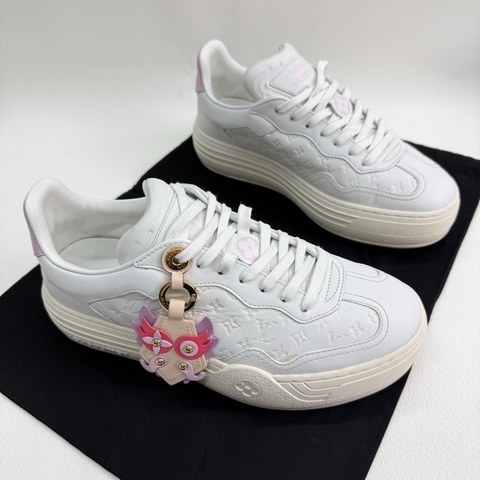 LV路易威登Groovy 牛皮革舒適休閒白粉37碼