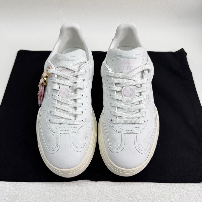 LV路易威登Groovy 牛皮革舒適休閒白粉37碼-1