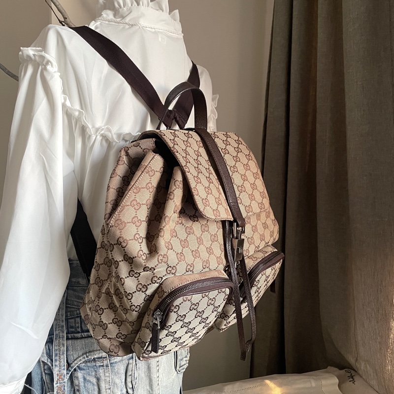 Gucci 經典GG老花後背包🎒 肩背包/雙肩包/旅行包/過夜包/水桶包/束口包 🎒側背/手提🎒正品🎒況不錯🎒男女皆適-1