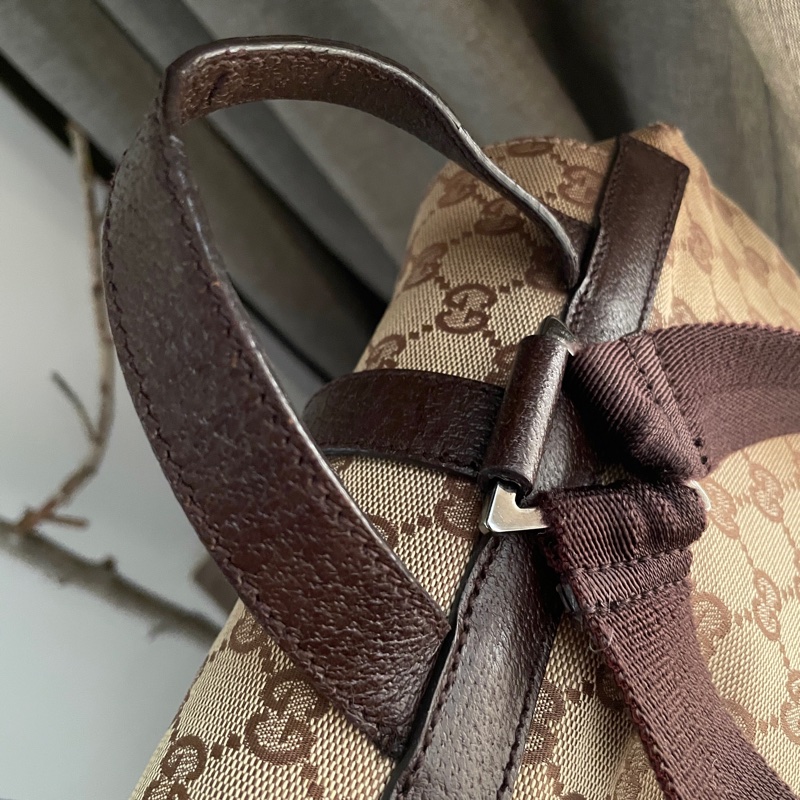 Gucci 經典GG老花後背包🎒 肩背包/雙肩包/旅行包/過夜包/水桶包/束口包 🎒側背/手提🎒正品🎒況不錯🎒男女皆適-15