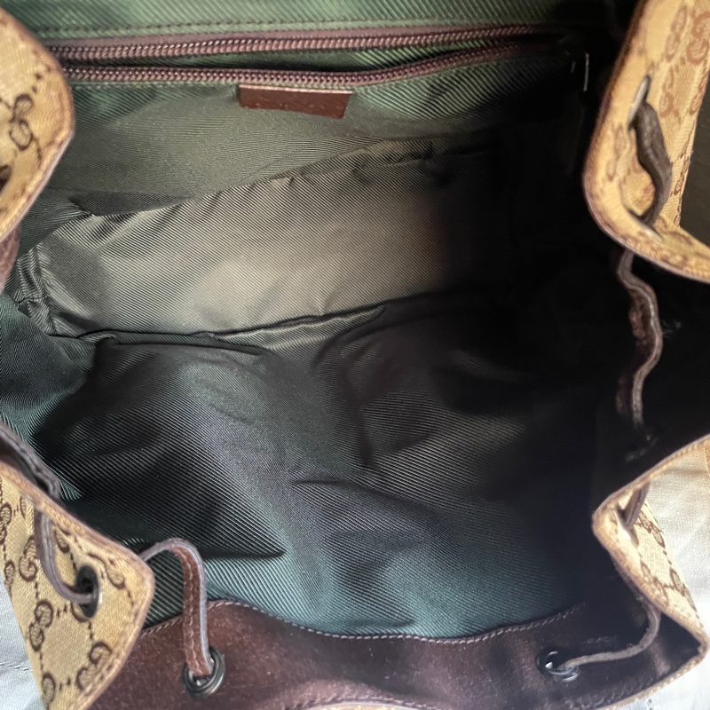 Gucci 經典GG老花後背包🎒 肩背包/雙肩包/旅行包/過夜包/水桶包/束口包 🎒側背/手提🎒正品🎒況不錯🎒男女皆適-53