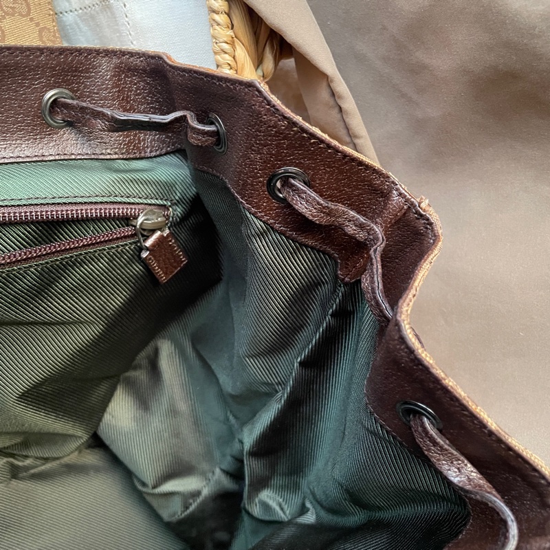 Gucci 經典GG老花後背包🎒 肩背包/雙肩包/旅行包/過夜包/水桶包/束口包 🎒側背/手提🎒正品🎒況不錯🎒男女皆適-58