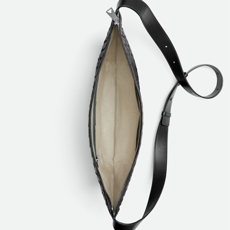 BOTTEGA VENETA 26春夏側背包-4