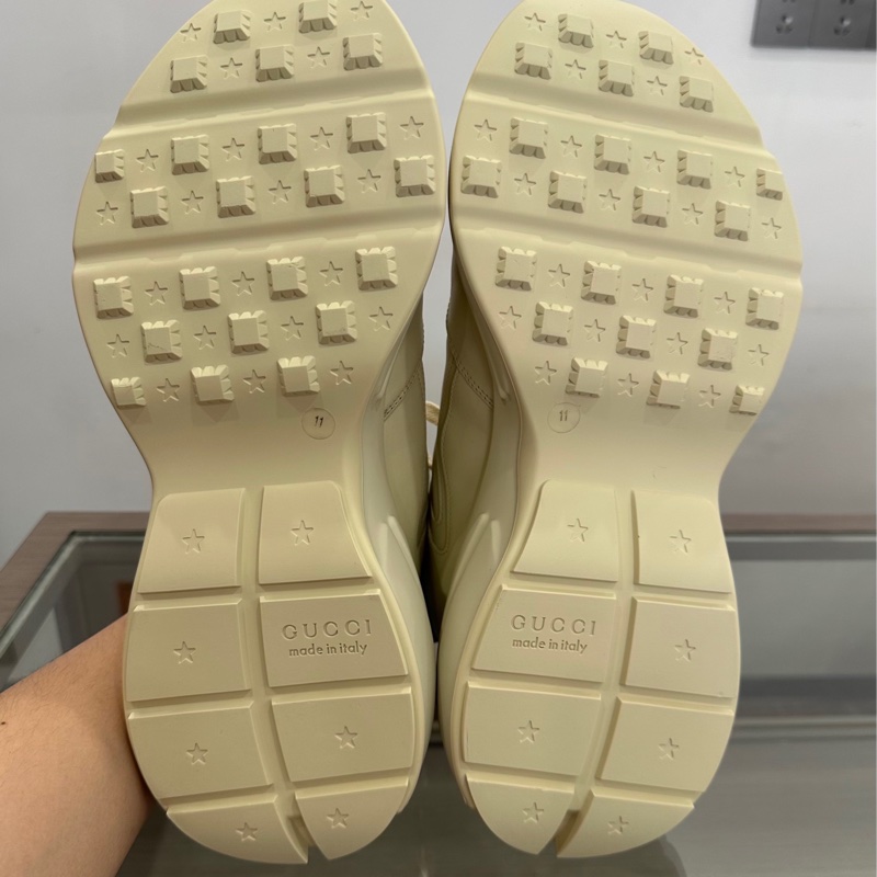 閒置新Gucci古馳 Rhyton側面大號船錨字母logo男款卡其色運動鞋球鞋老爹鞋 11碼=45碼-4