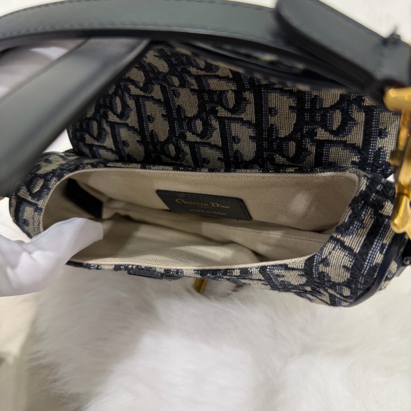 迪奧/Dior Saddle Oblique 刺繡老花小號馬鞍-12