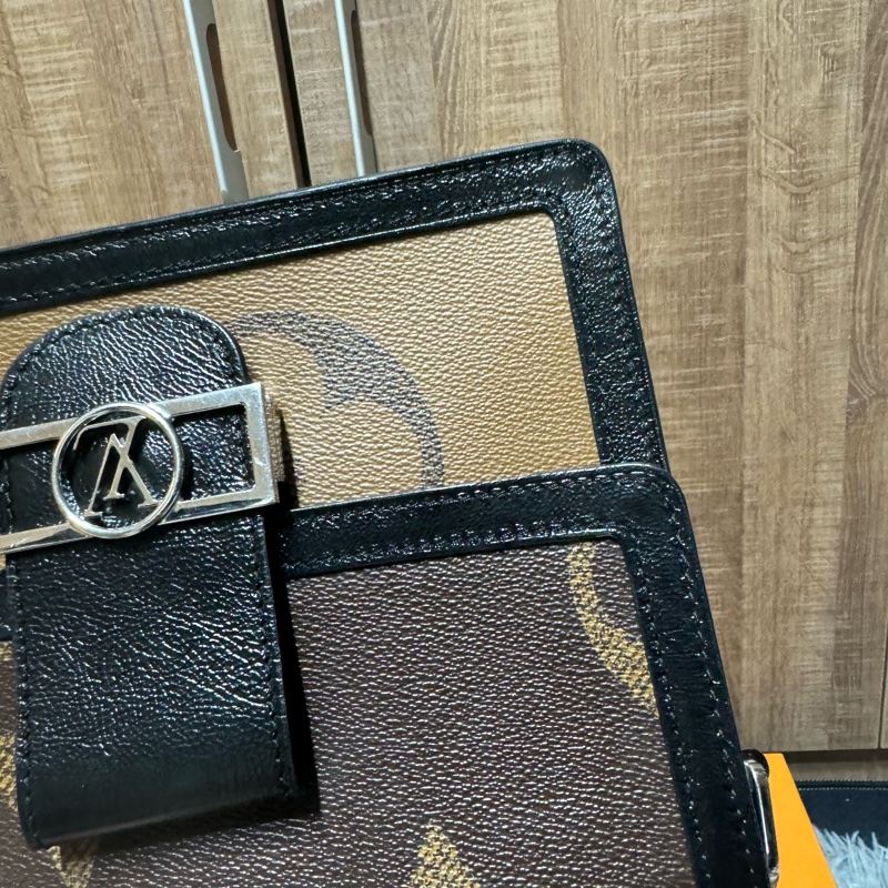 lv 達芙妮 中號-15