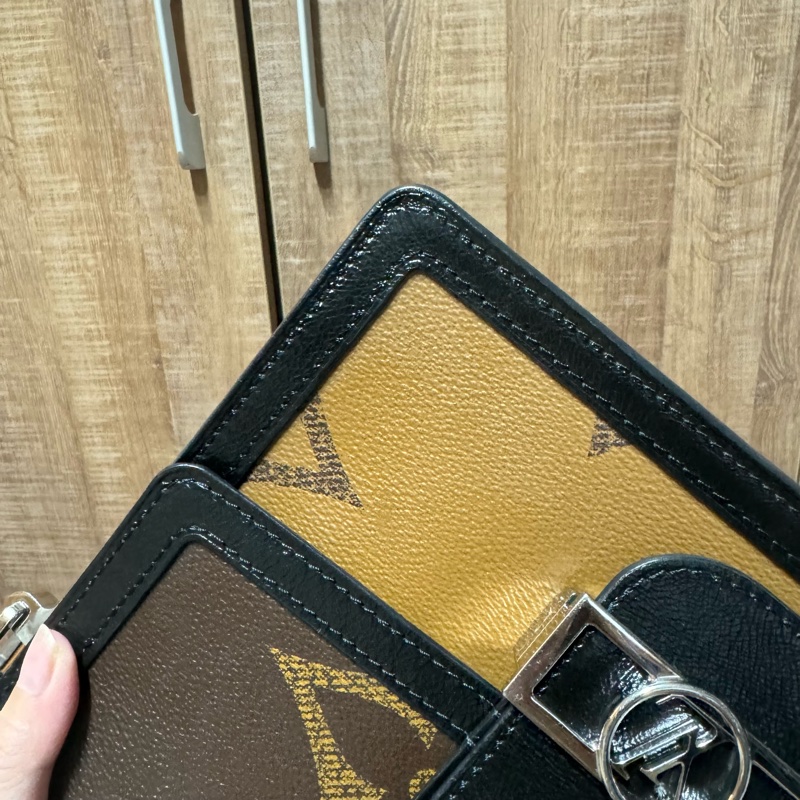 lv 達芙妮 中號-16