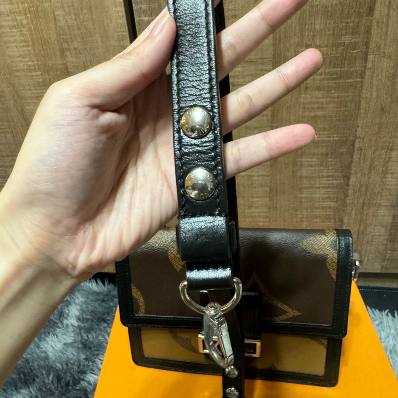 lv 達芙妮 中號-26