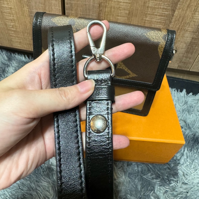 lv 達芙妮 中號-27