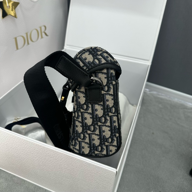 迪奧/Dior Dior Hit The Road 翻蓋信使包-3